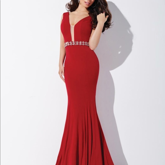 Red Jovani dress - Picture 2 of 2